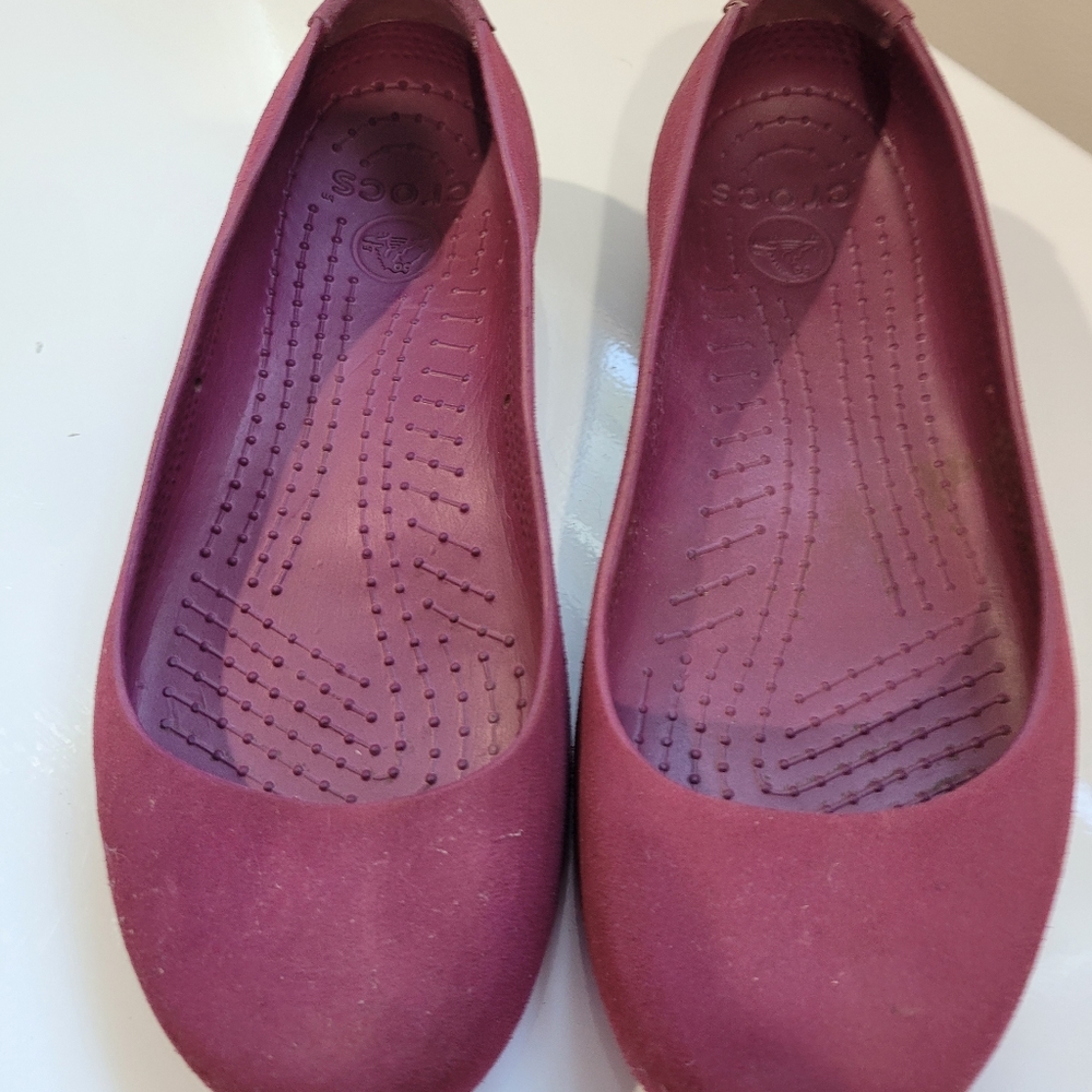 Women's Croc shoes